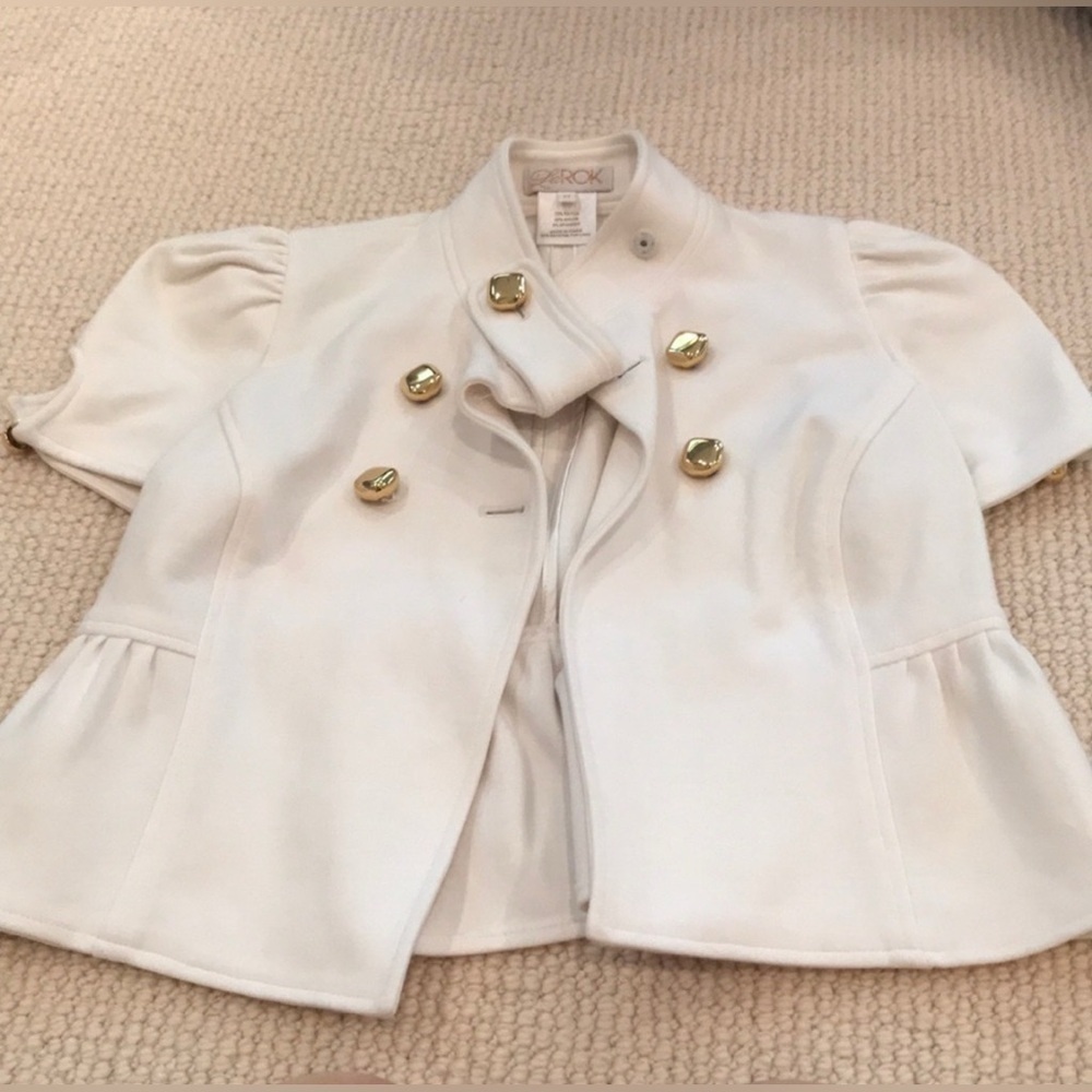 Y2K  Cropped Peplum Blazer w Gold
Buttons w Chain